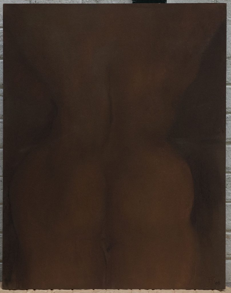 Small brown back pastel